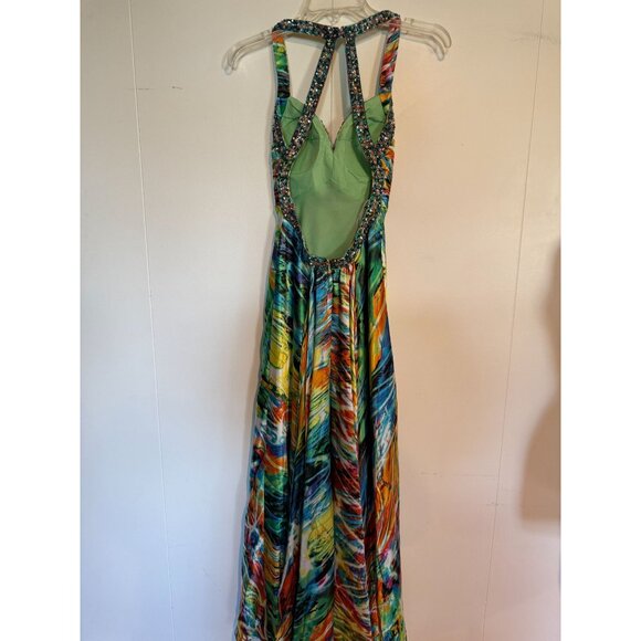 Stunning Tony Bowls Paris Beaded Prom or Formal Gown – Sparkly & Elegant! ✨👗 - Picture 11 of 16